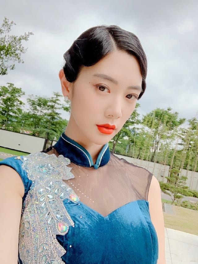 伊人app淫直播永久